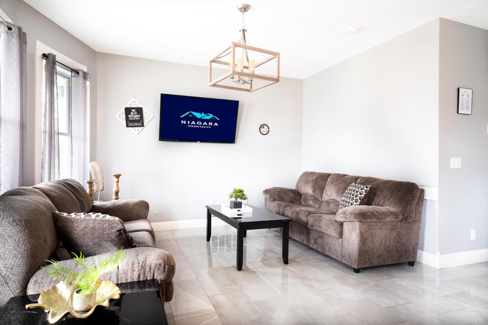 Large-Group Ready 8Br Home Near Niagara Falls & Casino Zewnętrze zdjęcie